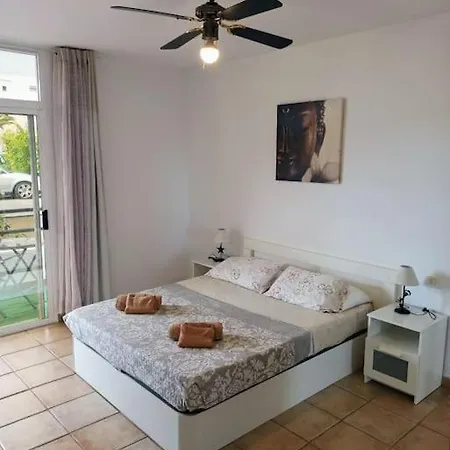 Casa De Simo · Sol, Relax Y Diversión